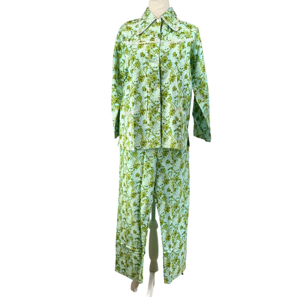 Vintage 70s Paisley Sleep Set Petite Psychedelic Dagger Collar Green Pajamas